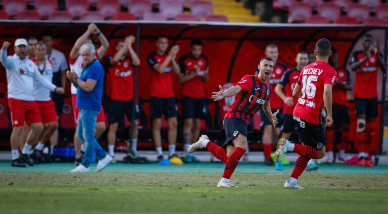 Efbet лига: Локомотив София 1929 (София) - Етър ВТ (Велико Търново)