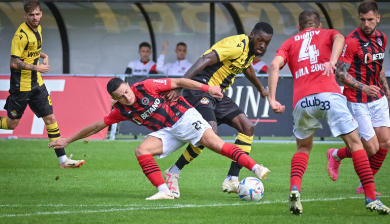 Efbet лига: Ботев (Пловдив) - Локомотив София 1929 (София)